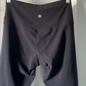 Lululemon yoga pants